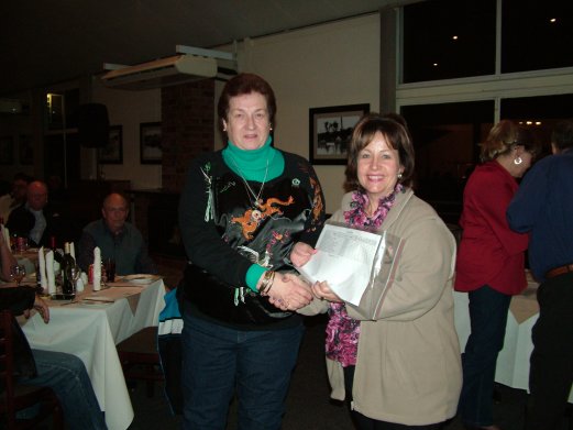 Lindsay Cracknell receives her awards from Elke de Witt.