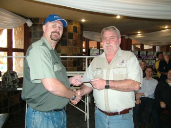 Gert Pieters collects his awards for winning the Best Intermediate on Show